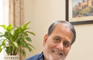 बस कलम कभी रुके नहीं